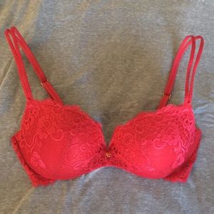 Victoria’s Secret Very Sexy Bra 34B